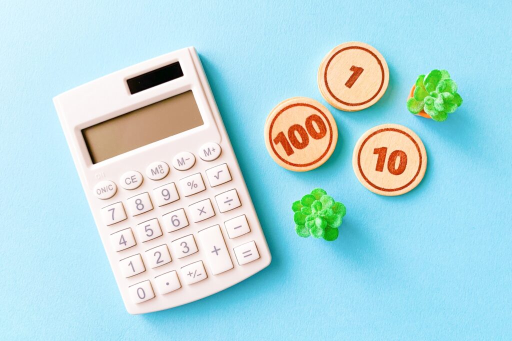 【結論】エアコンクリーニングの料金相場早見表|タイプ別の料金がひと目でわかる