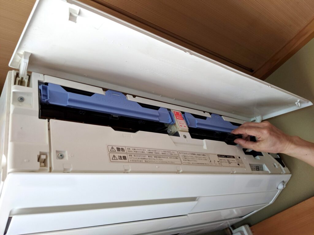 3. エアコンクリーニングの所要時間が変わる5つの要因