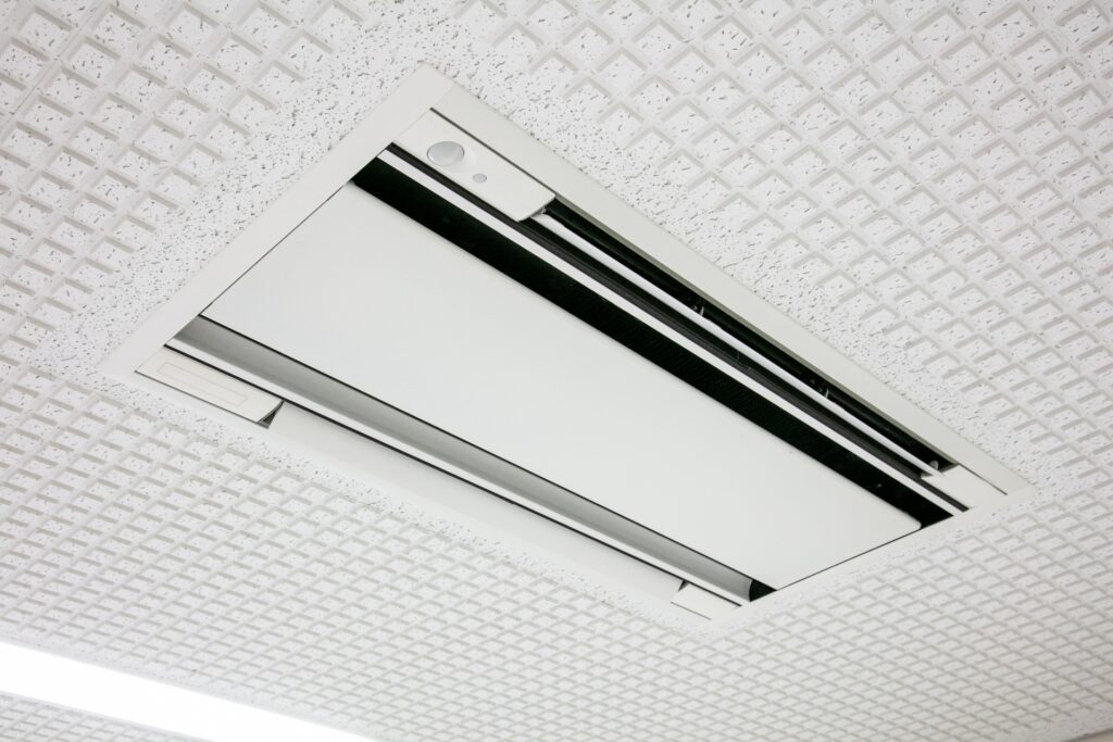 3. 【料金の全貌】天井埋め込みエアコンクリーニングの費用相場と節約術
