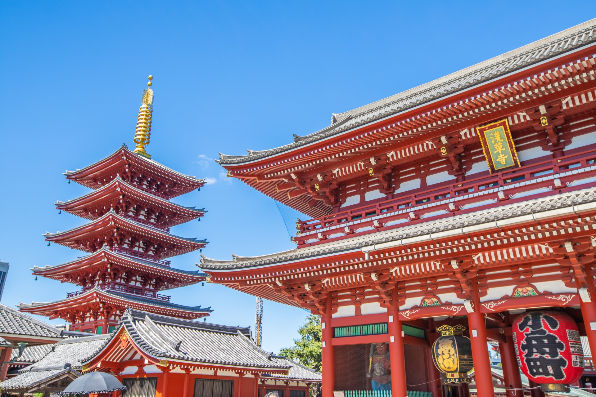 東京都　浅草雷門の風景　アイキャッチ画像
